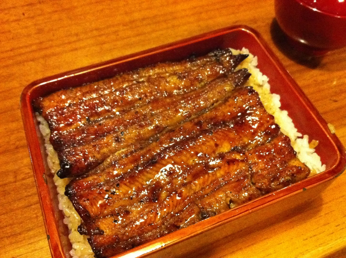 칠기 찬합에 담긴 우나주